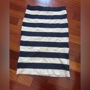 Ann Taylor Striped Pencil Skirt in Black and Cream